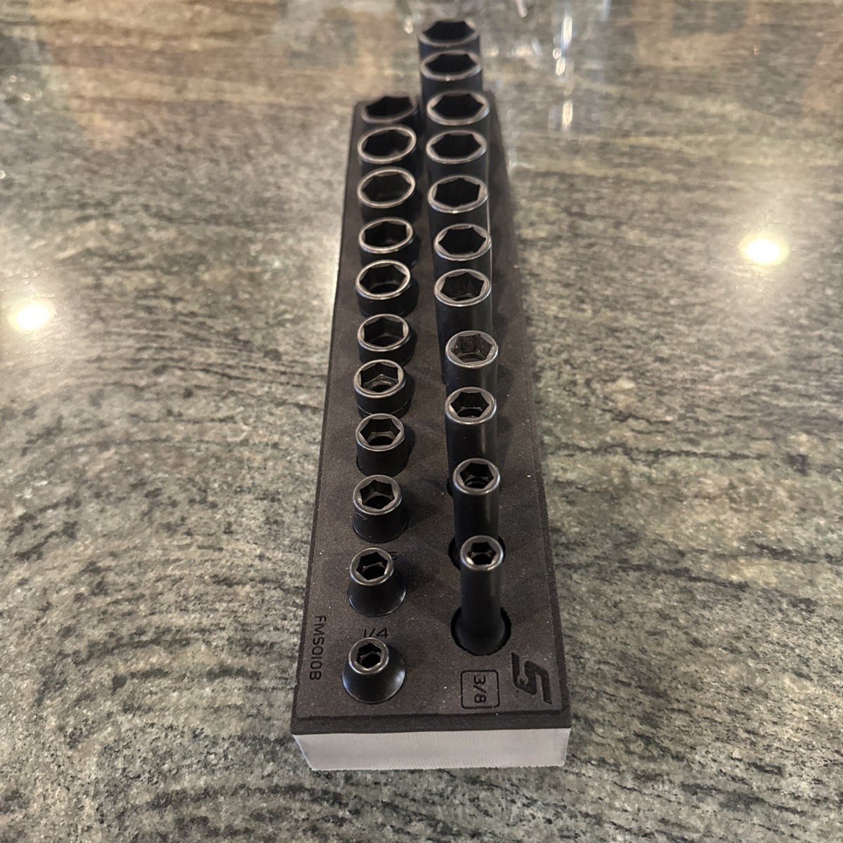 Snap On 22 pc 3/8” drive 1/4”-7/8” shallow deep impact set in foam