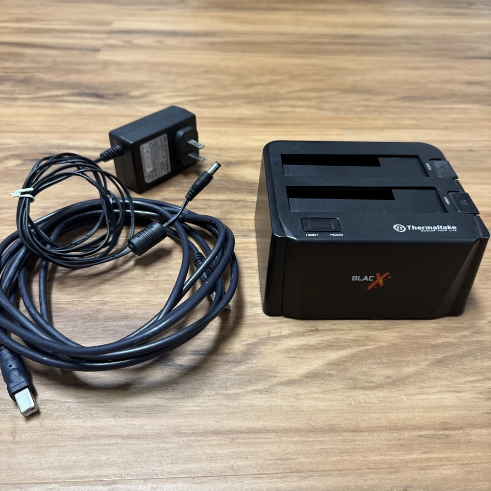 Thermaltake BlacX Duet Dual 2.5/3.5 SATA HDD eSATA y estación de acoplamiento USB ST0014U Foto 2 de 3