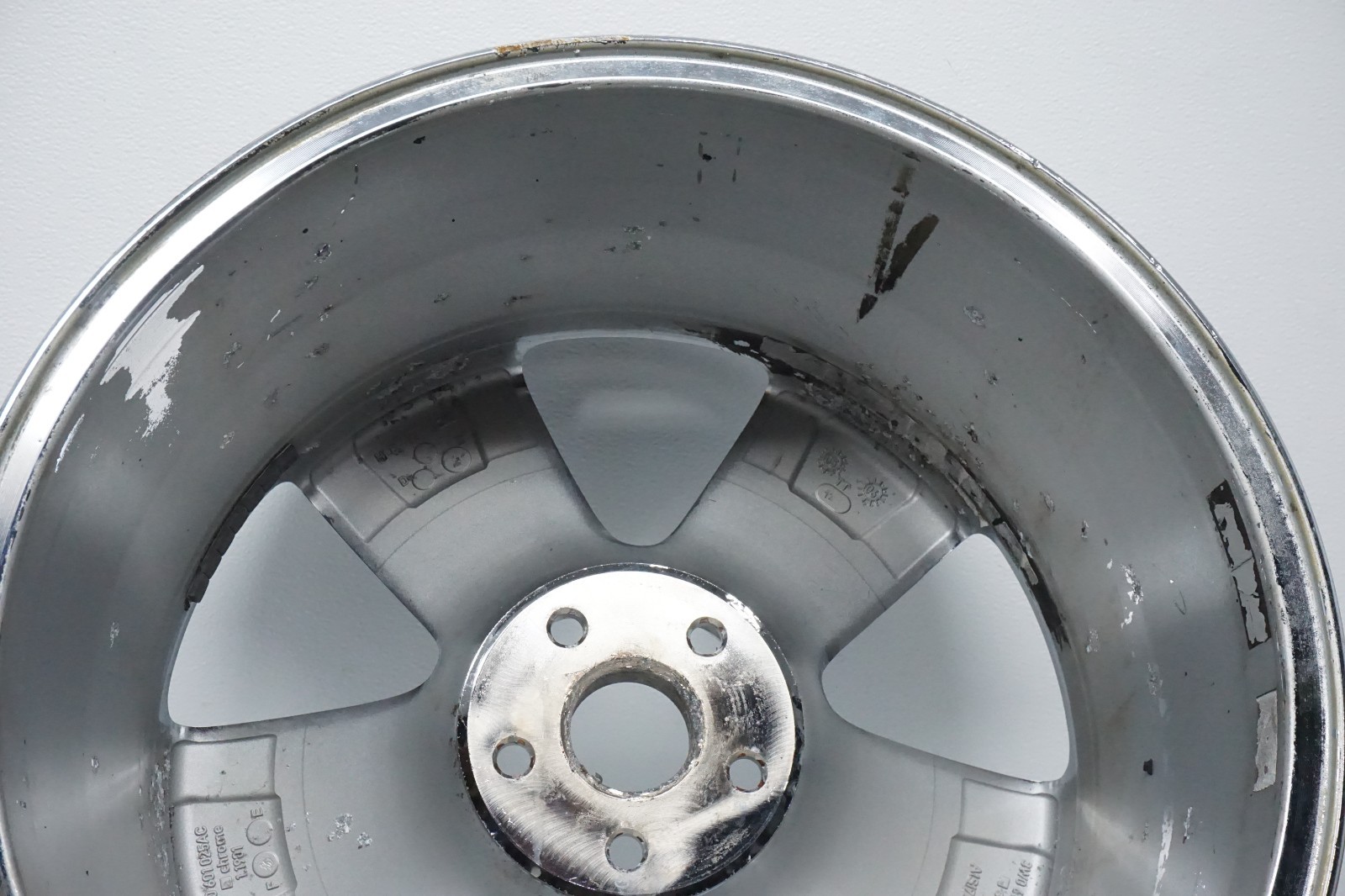 2006 - 2012 Bentley Continental GT 9Jx19H2 ET41 Wheel Rim Chrome 3W0601025AD OEM