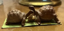 Vintage Miniature Family Of Turtles Plastic