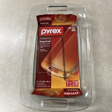 Pyrex Easy Grab Glass Bakeware 3 quart 9 x13 