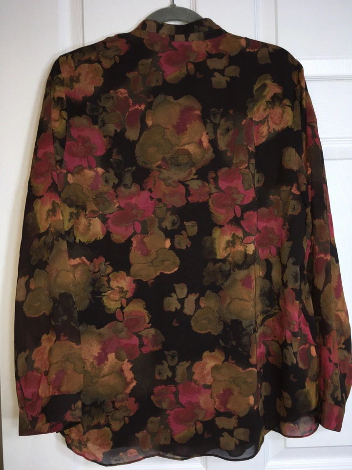 Coldwater Creek NWOT Women’s Floral Poly/Chiffon Blousy Blouse. Size 1X/ 18 - Image 3 of 4