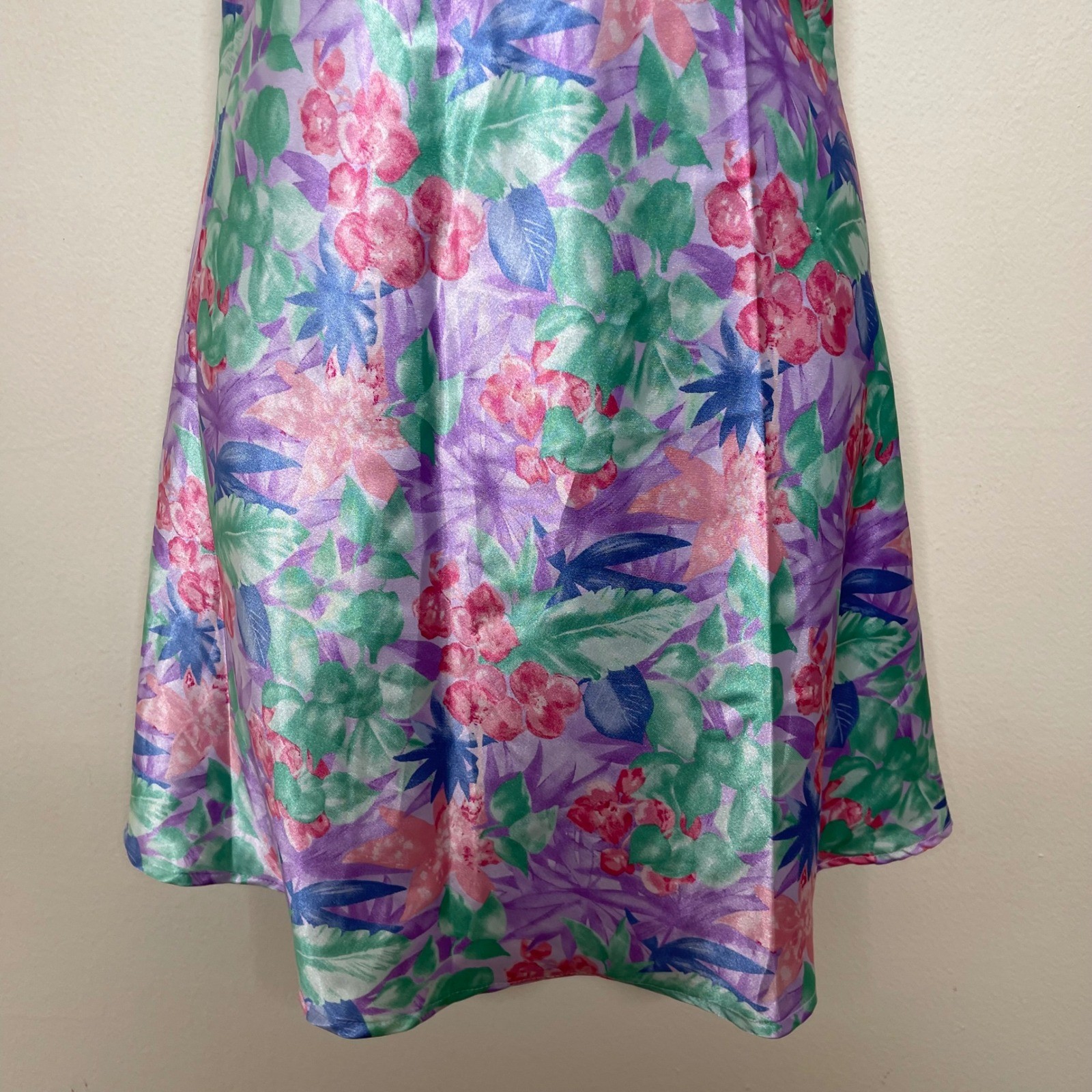 Vintage Secret Treasures Floral Satin Mini Slip Dress L Pastel Pink Purple Y2K