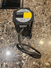 Used & Tested ORIENTAL MOTOR VEXTA AXUM590-GU Brushless DC Motor