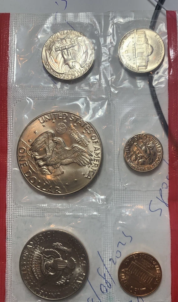 EXTREMELY RARE 1974 US Mint and US Proof Set with Doubled Die Obverse Error - Image 3 of 4