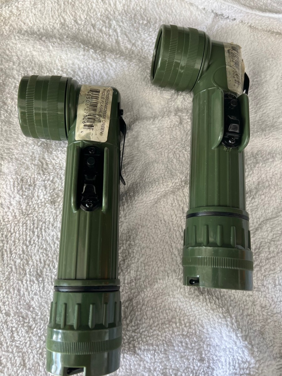 標本 Frrom Vietnam CCB 122mmX42mm New GI VIETNAM OD SX Green US Military Surplus Angle Flashlight