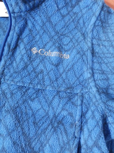 COLUMBIA. Size Youth 4/5. Blue Black Fuzzy Jacket. front Zipper. Long sleeve. - Picture 9 of 10