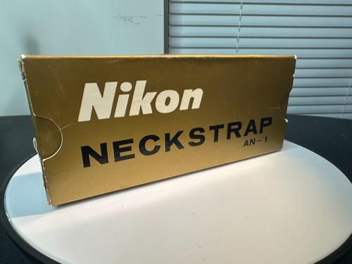 NEW Nikon Vintage AN-1 Black Leather Camera Neck Strap For SLR / DSLR - Picture 3 of 4