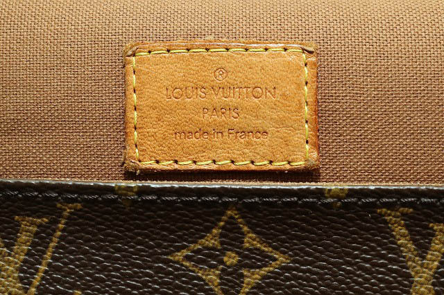 LOUIS VUITTON Monogram Canvas Messenger Boss Fall GM M40105 LOUIS VUITTON Monogram Canvas Messenger Boss Fall GM M40105