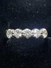 18ct gold diamond ring 