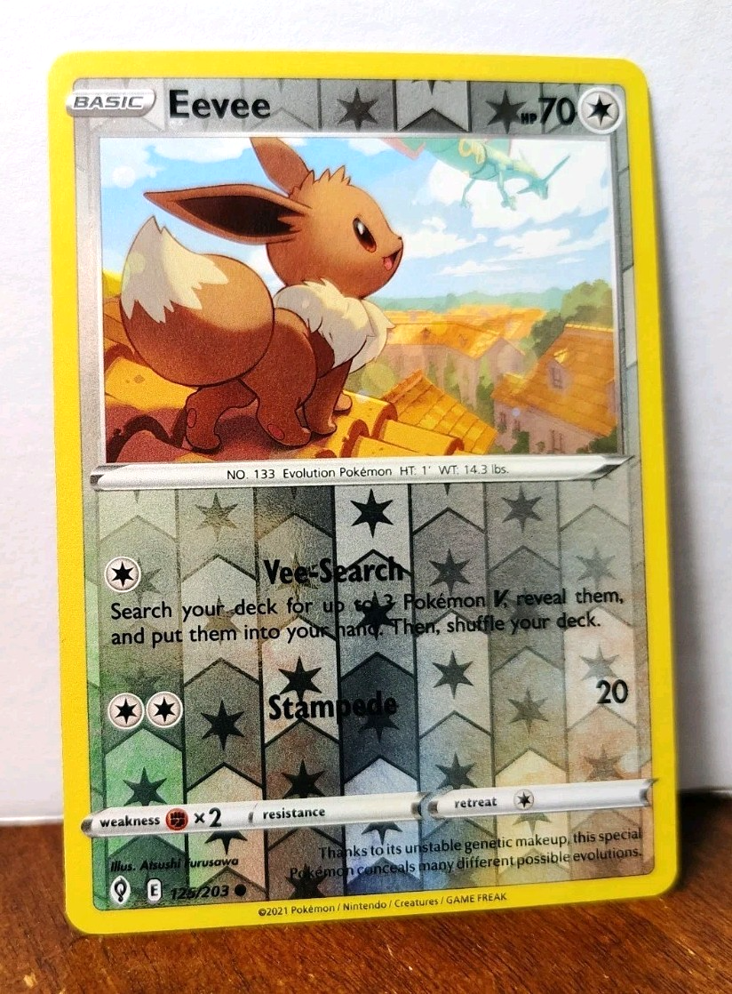 POKEMON EEVEE 125/203 REVERSE HOLO EVOLVING SKIES MP-LP RAYQUAZA