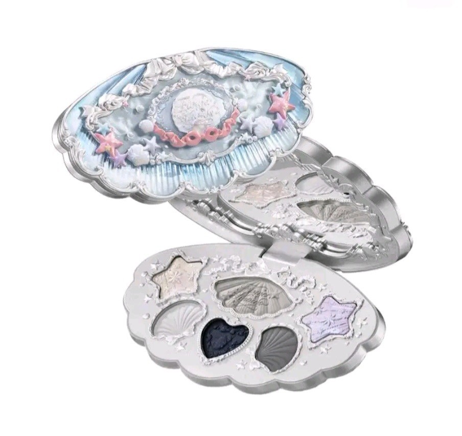 Palette coquillage Flower Knows, coffret cadeau maquillage romantique