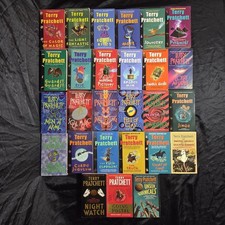 Terry Pratchett Discworld Paperback Lot 27 Bo...