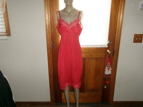 VINTAGE SLIP~ RED NYLON FULL SLIP~ LACE~ SZ 36~ Bari