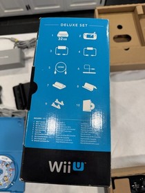 Nintendo Wii U 32GB Nintendo Land Deluxe Set - Original Box - Nice