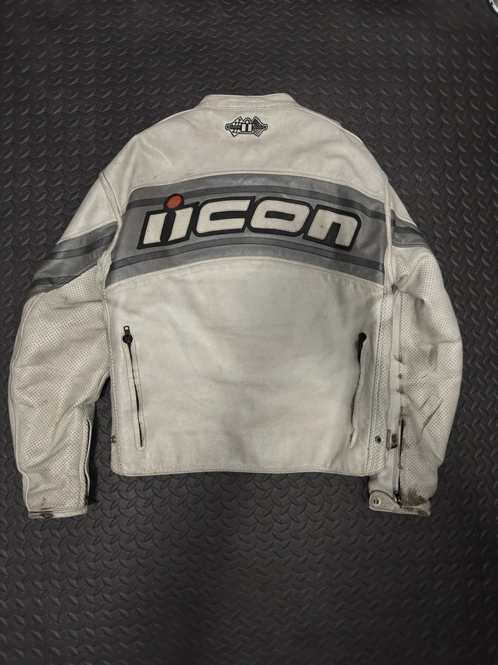 Chaqueta de cuero para motocicleta Icon forro extraíble cremallera completa mediana Foto 2 de 4
