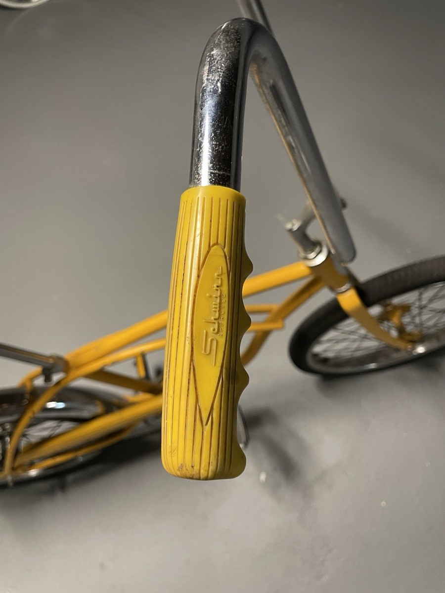 Schwinn Sting-Ray Vintage Yellow 20 in Cruiser Bike Steel Frame
