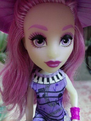 Monster High Ari Hauntinton Music   Displayed Only With Stand ,Organ,Stool, Mic