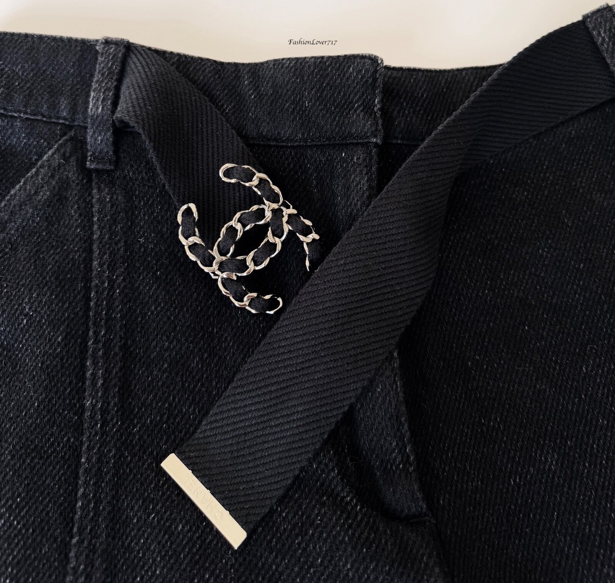 NWT 19P CHANEL CHARCOAL COTTON DENIM JEAN SHORTS CC BELT 36 | eBay