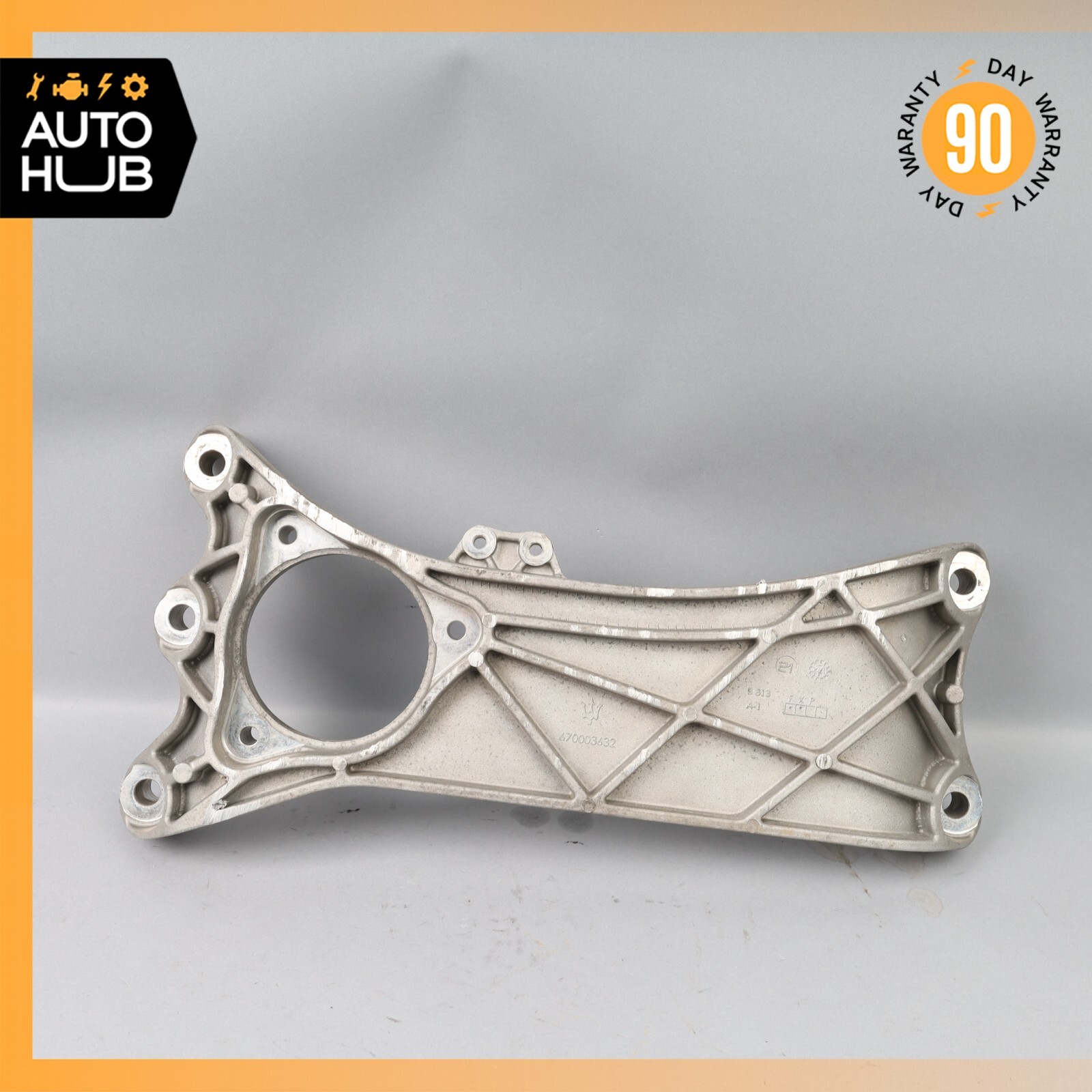 14-20 Maserati Ghibli Quattroporte SQ4 AWD Gearbox Transmission Mount Bracket