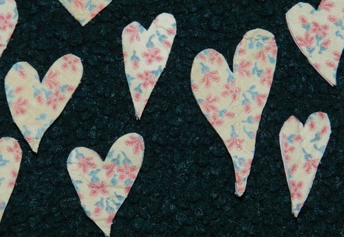 56 ANTIQUE CUTTER QUILT PRIMITIVE LOVELY FLORAL HEARTS! - Picture 4 of 4