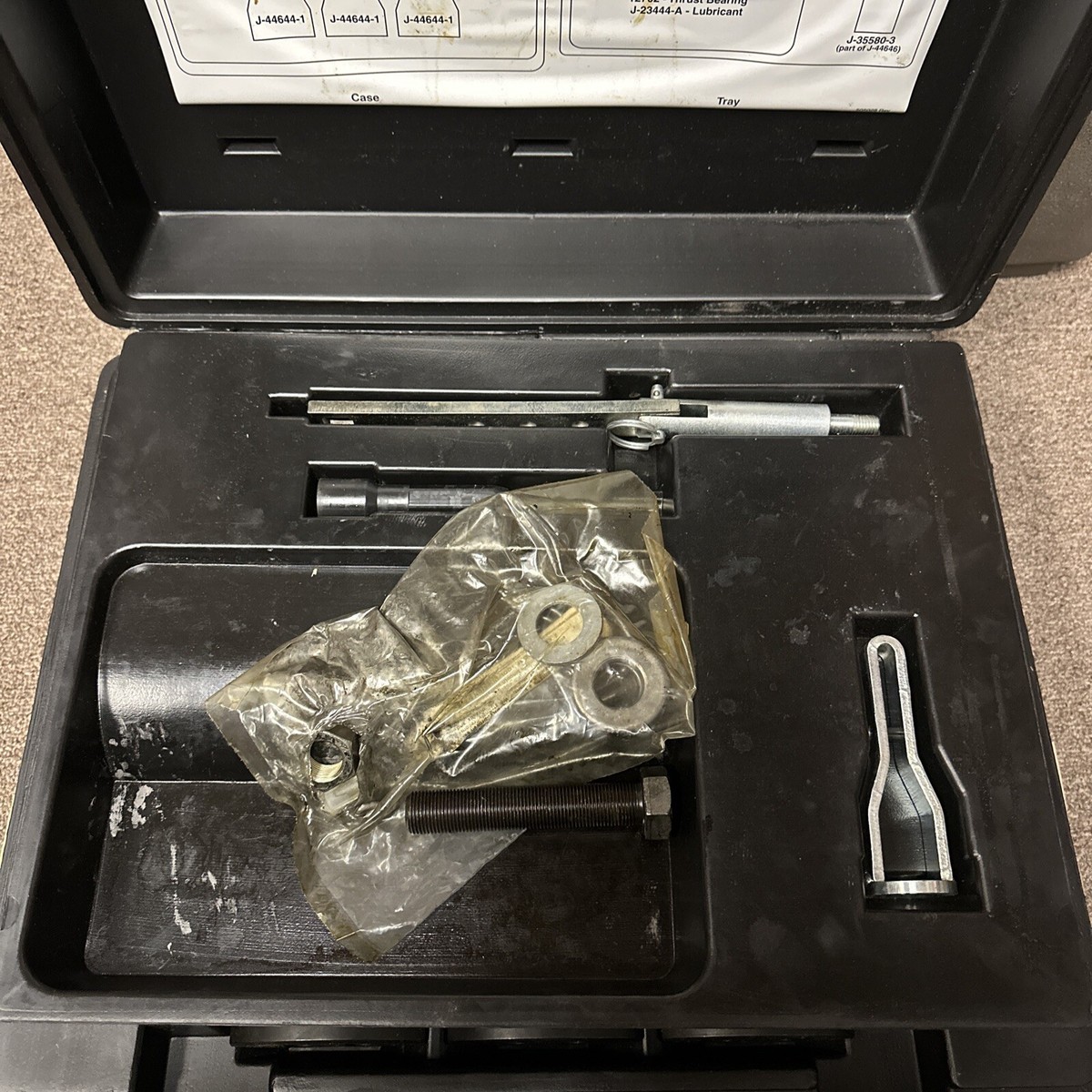 エルページ Kent-Moore 6.6L 6.6 Liter Duramax Diesel Engine Service Tool Kit