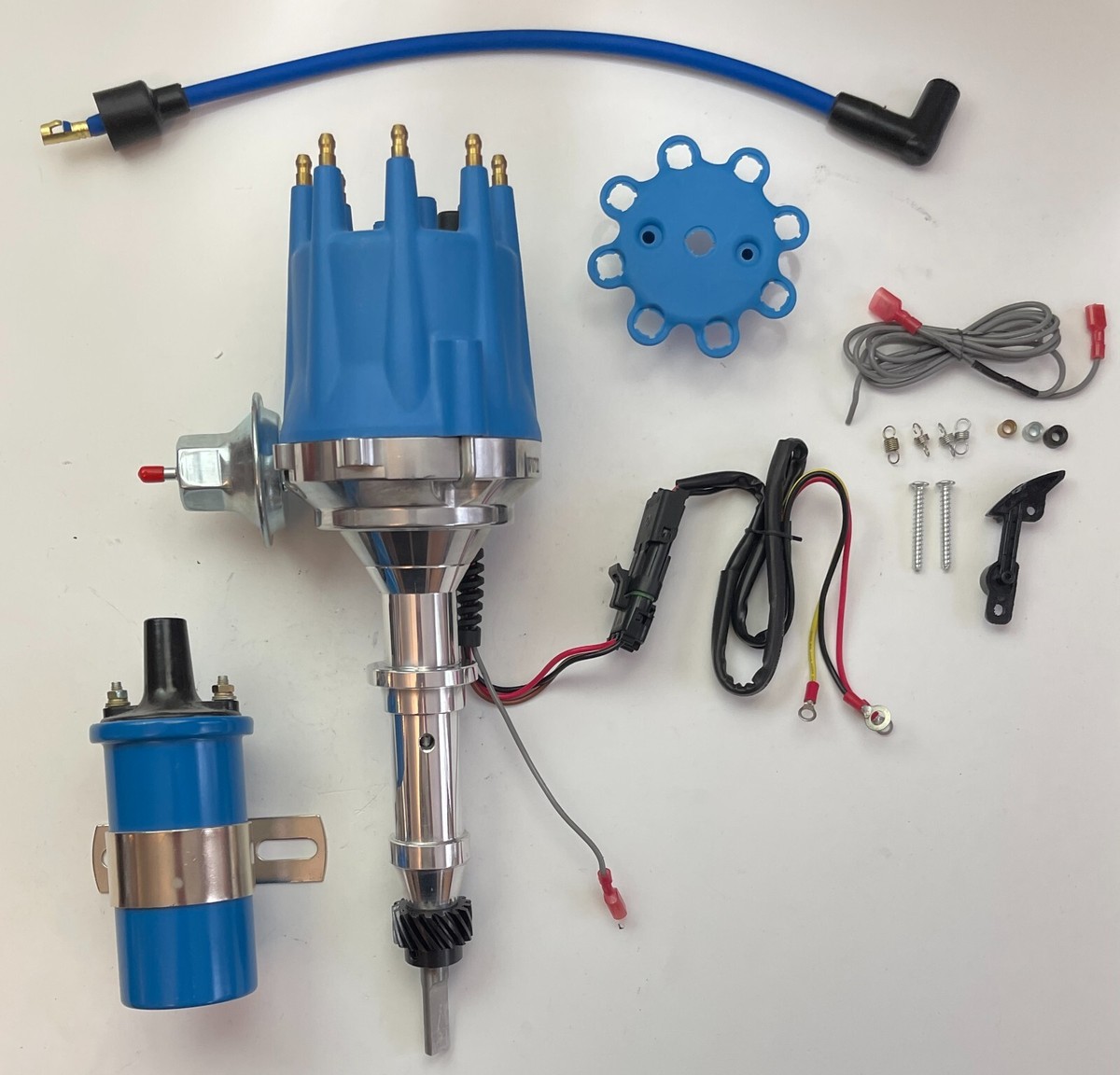 NEW INTERNATIONAL HARVESTER SCOUT HEI Distributor 266 304 345 392