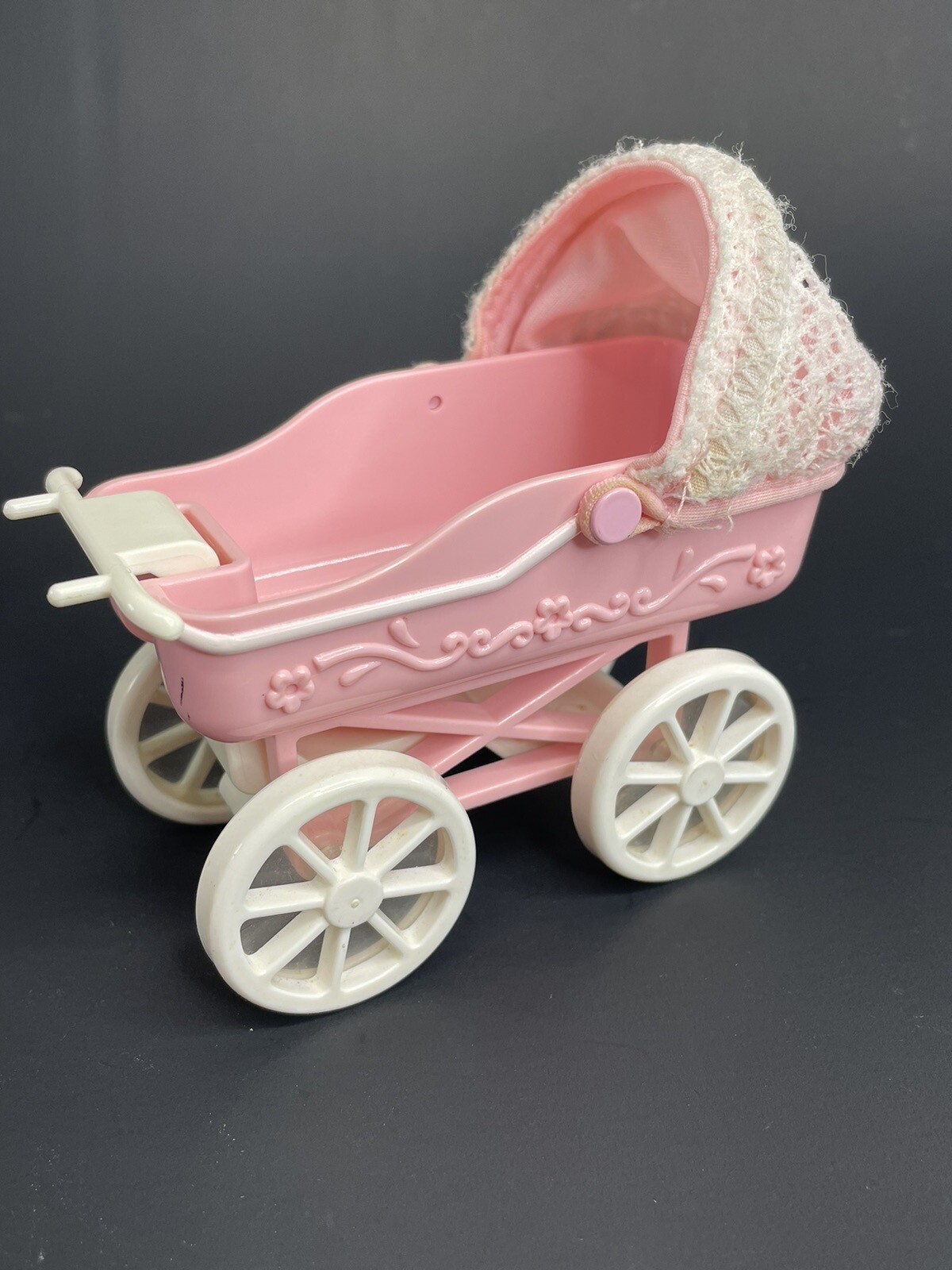 1998 Mattel Barbie Kelly Doll Tiny Steps Pink Baby Buggy Car