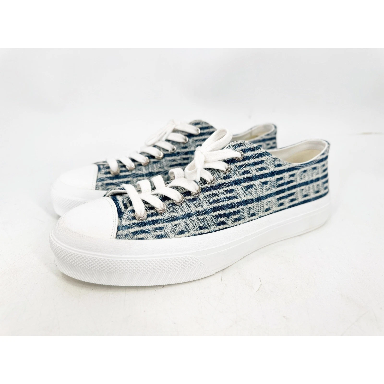 Givenchy — Givenchy City Court Sneakers Mens 43 Blue 4G Monogram Jacquard Luxury Low Top