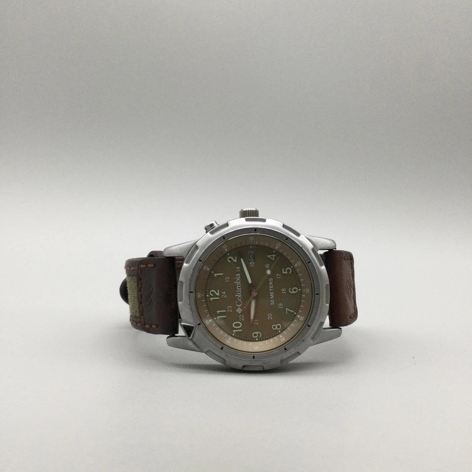 Reloj Columbia Hombre 38mm Tono Plateado Fecha 50M Correa Lona CL-1090 Batería Nueva Foto 4 de 4