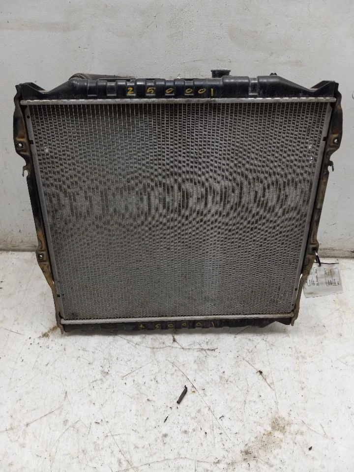 96 97 98 99 00 TOYOTA 4 RUNNER РАДИАТОР - Изображение 2 из 4