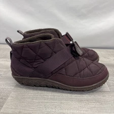 Chaco Ramble Puff Boot, Size 7 Plum