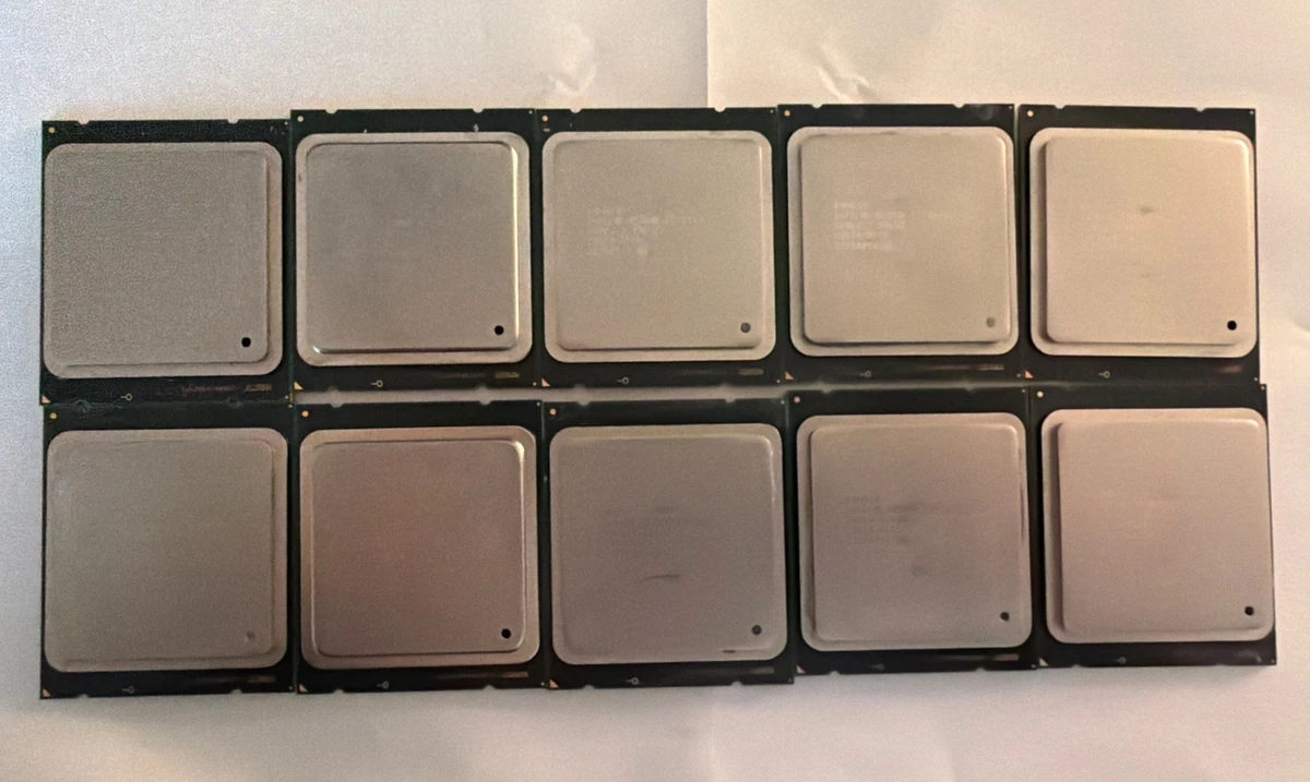 Processeur Intel Xeon E5-2620 SR0KW 2 GHz Socket 2011 - 6 Cœurs - Occasion