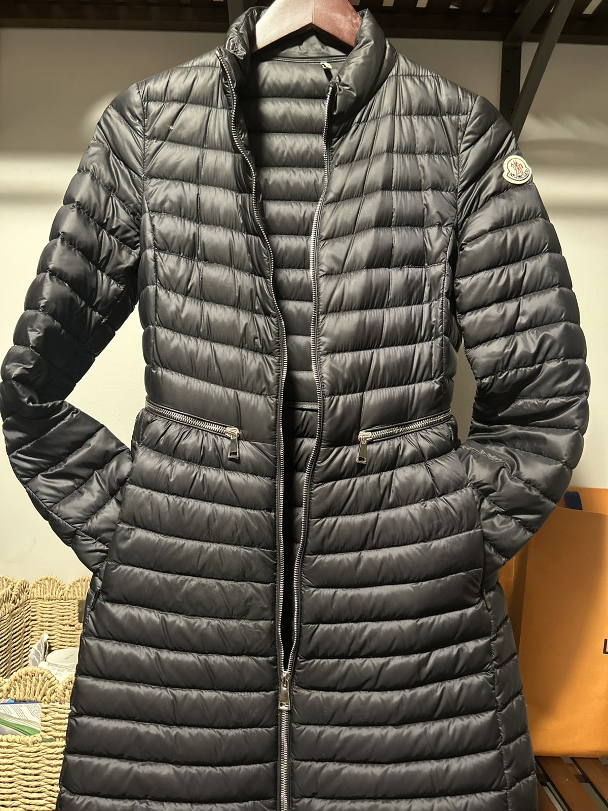 Authentic MONCLER AGATELON Down puffer women’s Co… - image 9