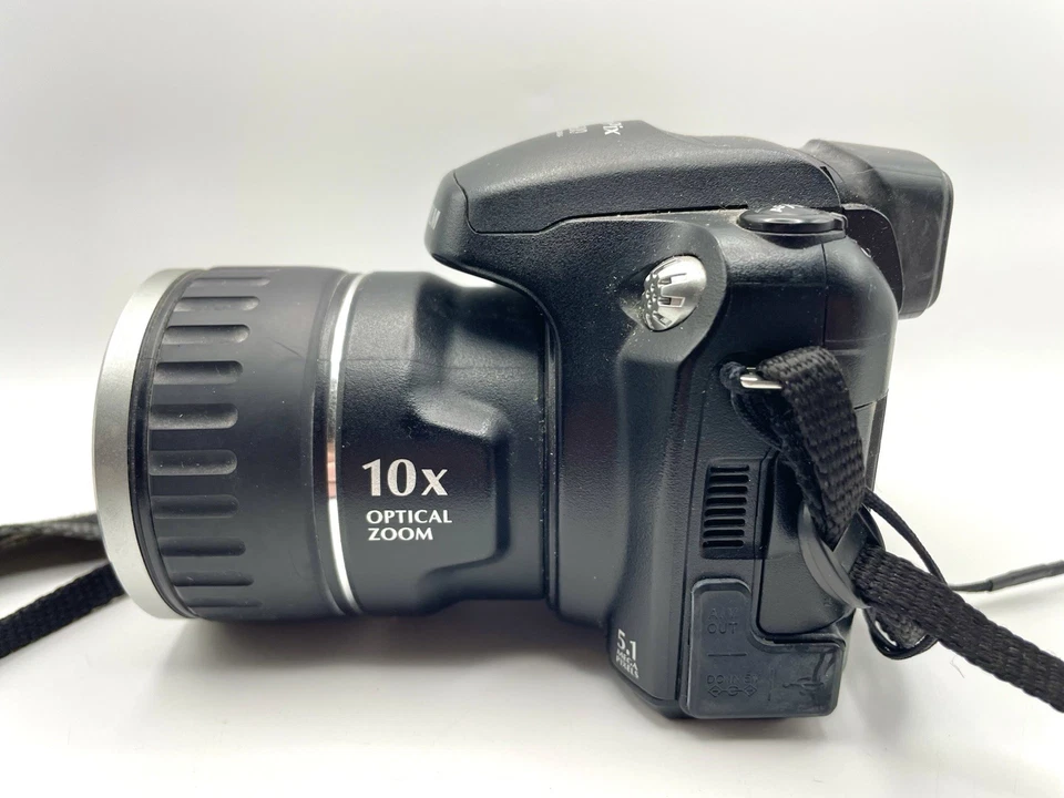 Fujifilm FinePix S5600 5.1MP Digital Camera - Black - Doesn’t Fully Focus - Image 4 of 4