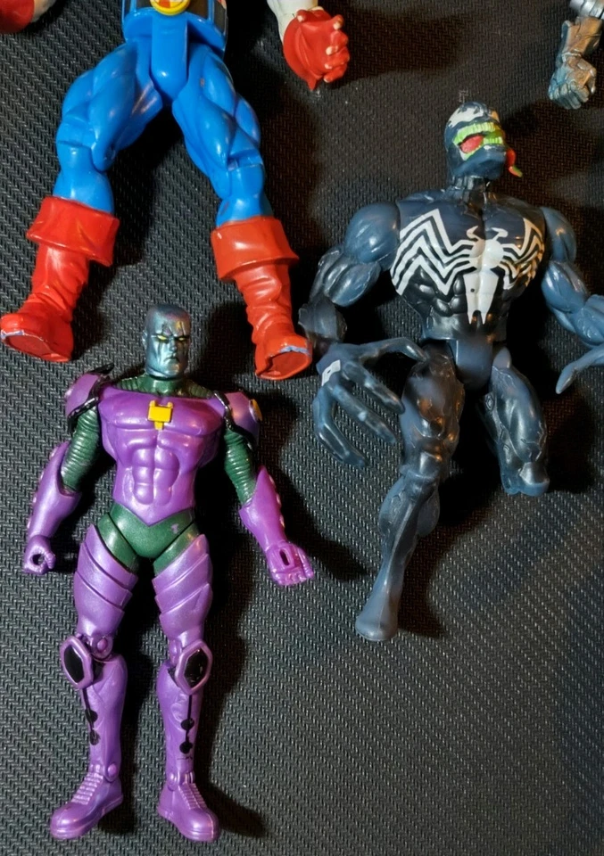 Lote de juguetes Marvel (Toy Biz, años 90 vintage) Ultron Kang Capitán América figura de acción Foto 3 de 4
