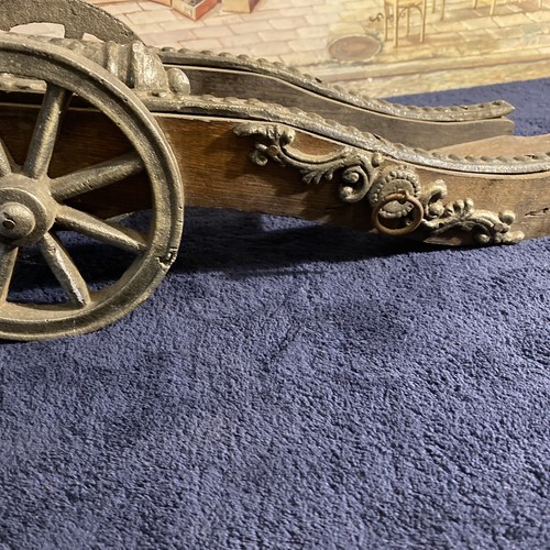 Vintage Spanish Cast Metal Cannon on Handcrafted Wooded Carriage 16x4”man cave - Picture 9 of 17