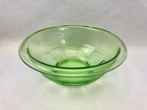 Vintage Hazel Atlas Rest Well Uranium Green Depression Glass Mixing Bowl 9 1/2"