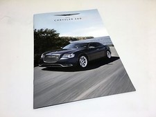 2017 Chrysler 300 Brochure
