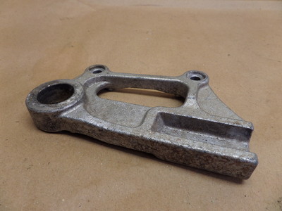 『ユウ』 03-04 ZX 636 REAR BRAKE CALIPER MOUNT STAY BRACKET | eBay