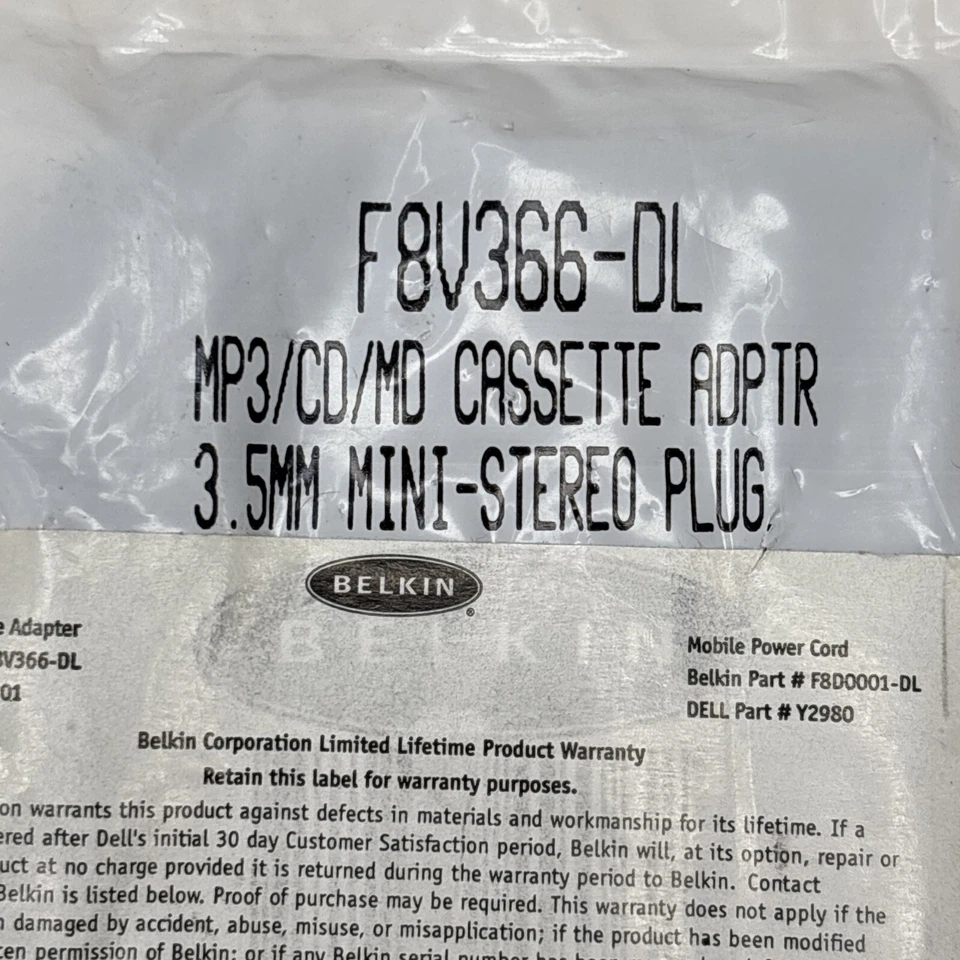 Adaptador de casete Belkin negro enchufe de 3,5 mm F8V366-DL mini enchufe estéreo Foto 2 de 4