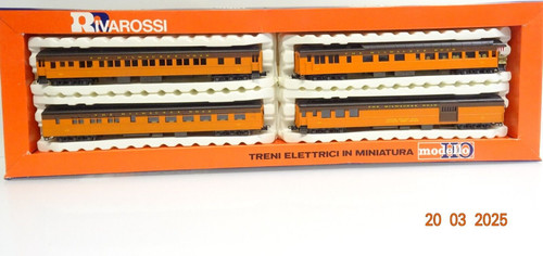 Rivarossi H0 2713 US Personenzug 4tlg. CHIPPEWA HIAWATHA Limited in OVP LE9546 | Zustand: Gebraucht