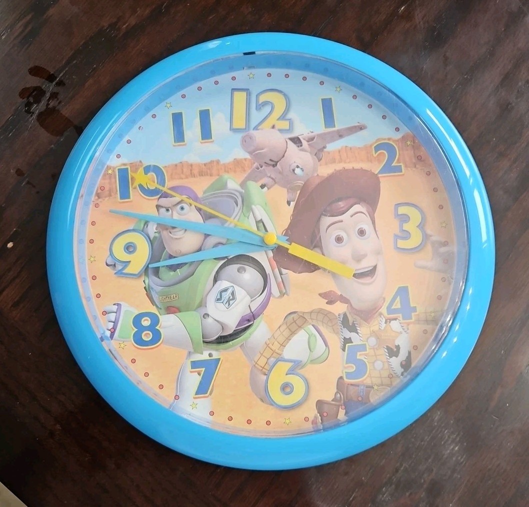 Disney Pixer Toy Story Buz Lightyear & Woody Quartz Wall Clock 10