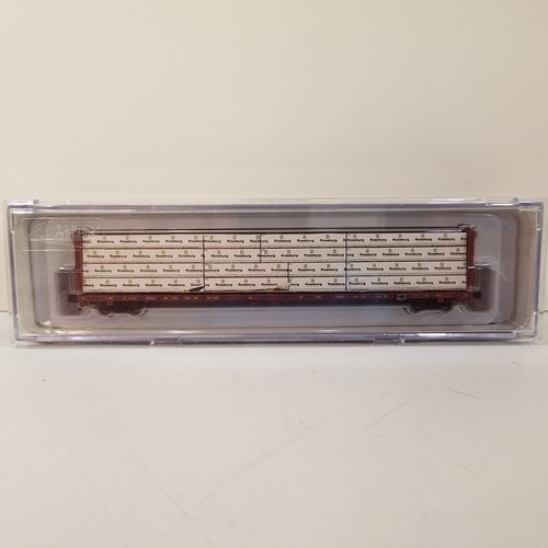 Tren plano Rapido escala N 75’ Centerbeam - NOKL #734343 con carga. | Condition: New