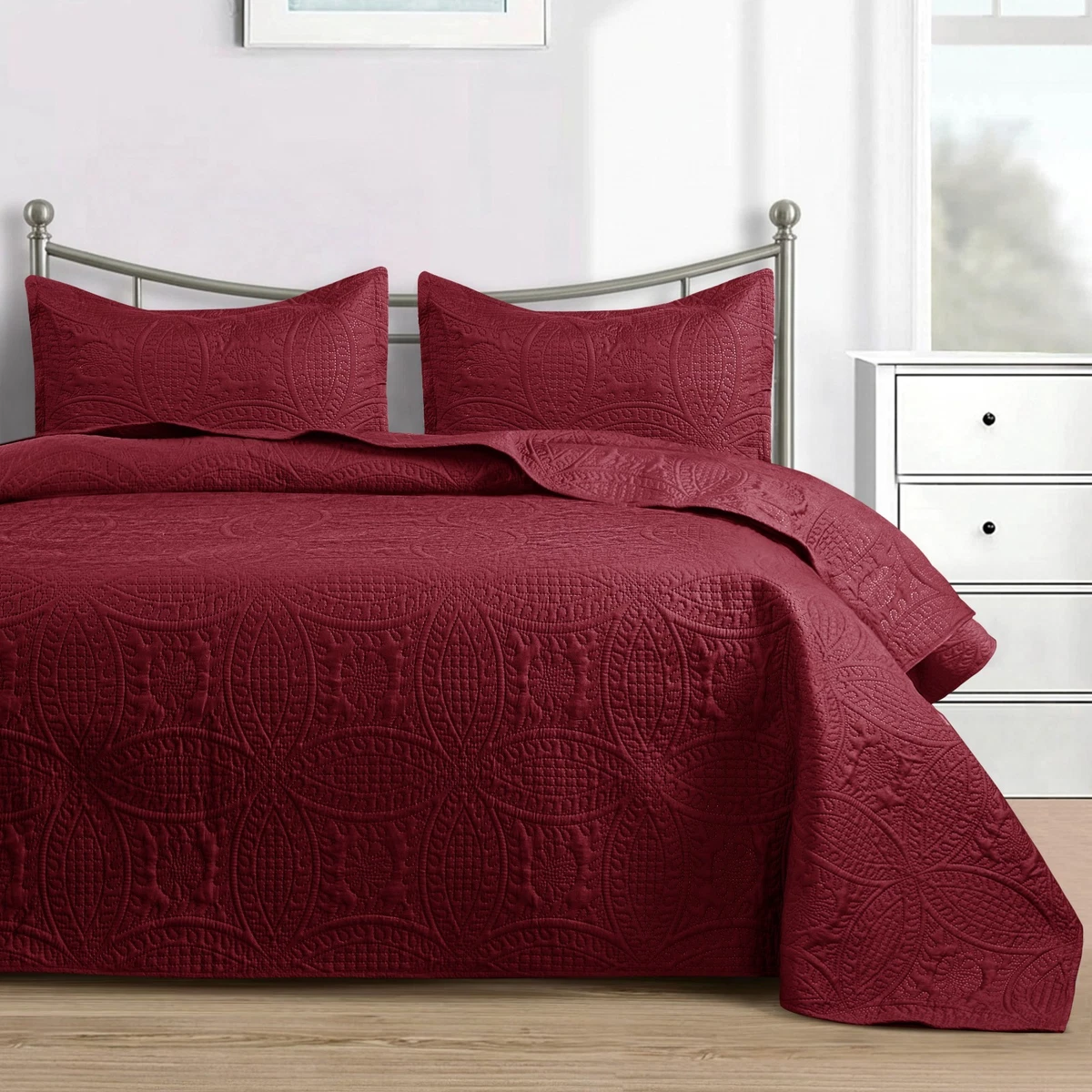 Greenland Thalia Bohemian XXL California King Bedspread – 100% Cotton, Red Floral Medallion, Machine Washable