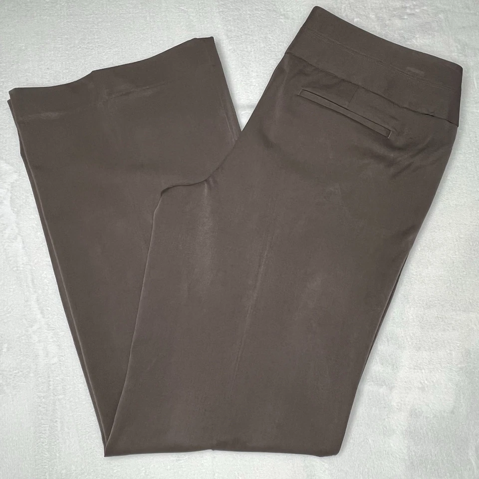 Calça editora feminina Express tamanho 10R mistura de poliéster acastanhado perna reta - Imagem 3 de 4