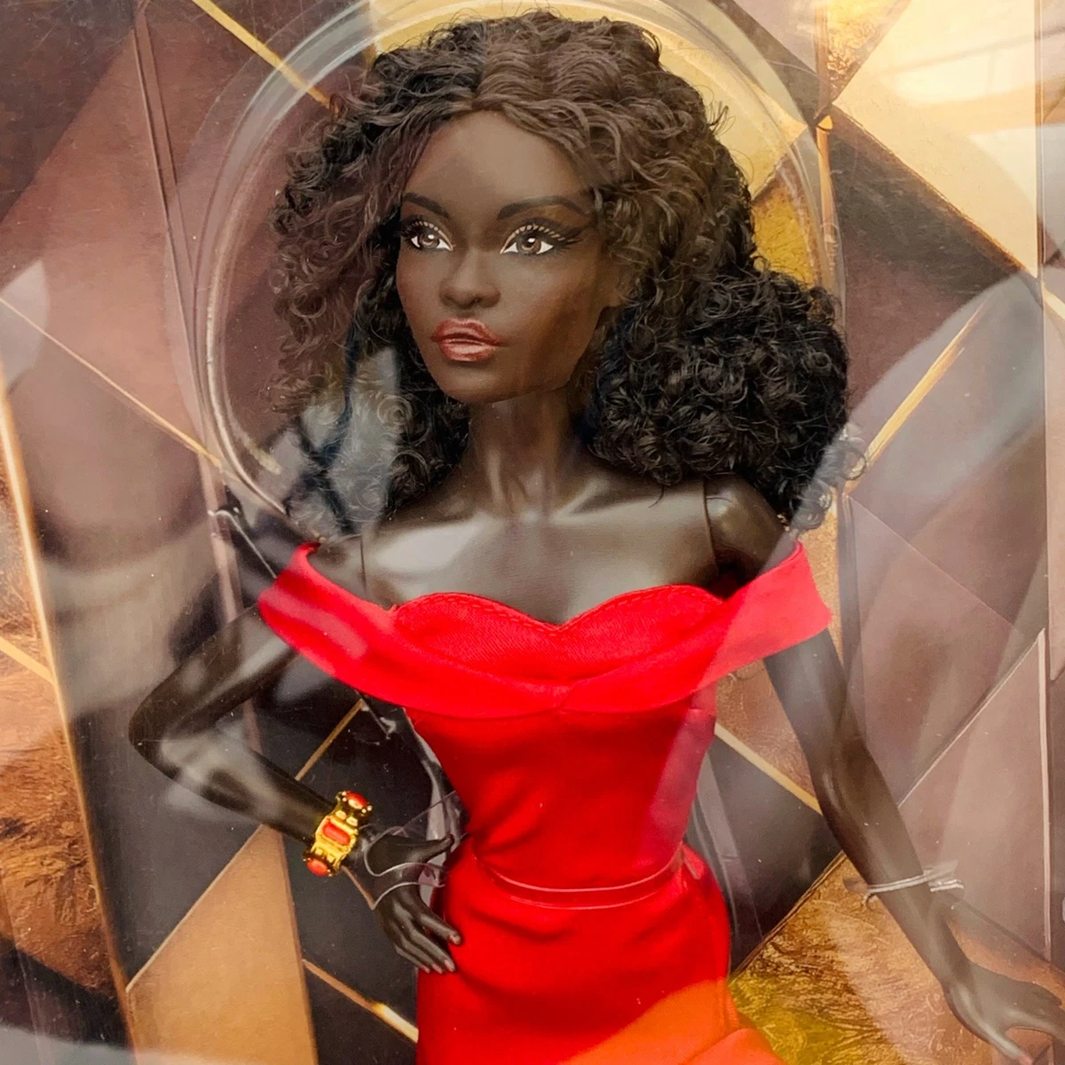 BARBIE Model Muse relookée 2 tenues sans boite + robe de