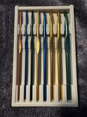 Set Of 8 Vintage Boye Crochet Hooks D Through K. Made In The USA.