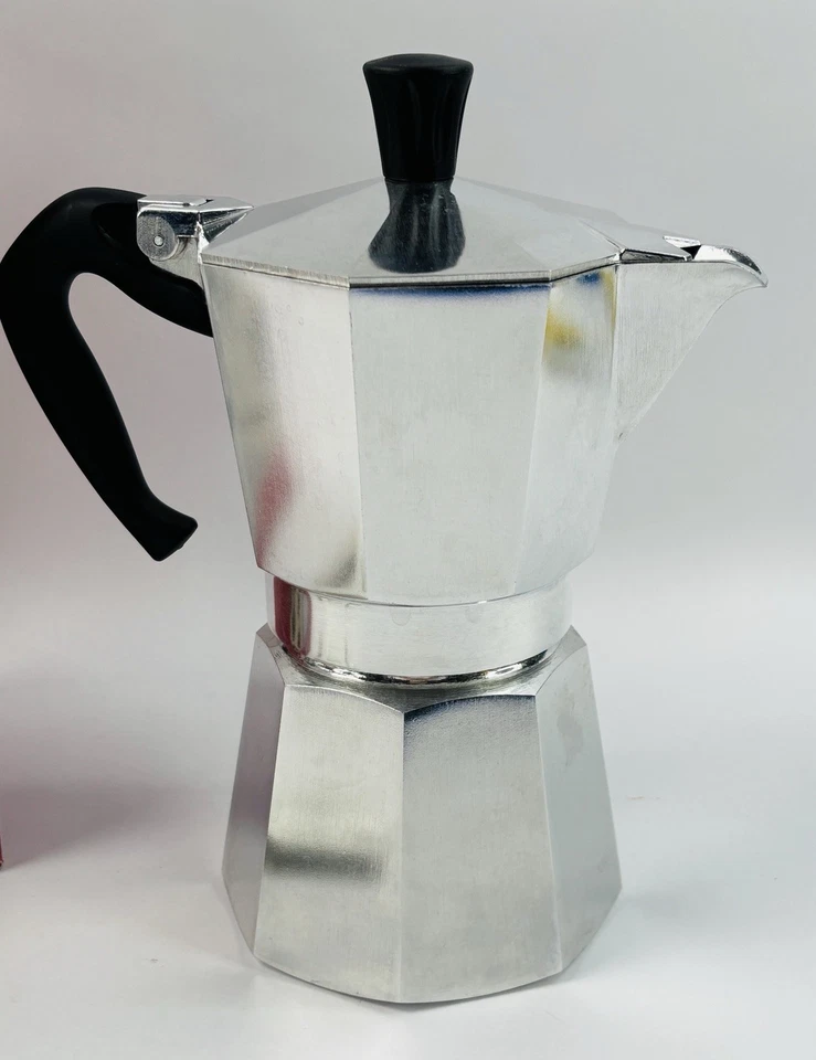 Bialetti Moka Express cafetera espresso con estufa 6 tazas (usada una vez) Foto 4 de 4