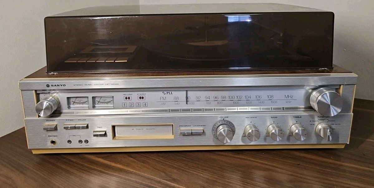 Vintage Sanyo Stereo Music System DXT-5252 Record Radio Phono 8
